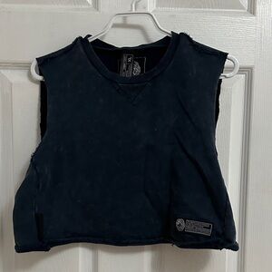 Alphalete cropped tank